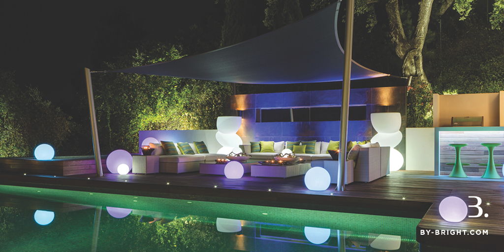 BrightMarbella's tweet photo. When the terrace is the only place you can go “out” to! Form, function and flair meet agreeably in this magnificently designed poolside terrace. Architecture and Design by @MarbellaUDesign Developed by Bright

#architecture #marbella #stayathome #bybright https://t.co/QO1WE5bwzT