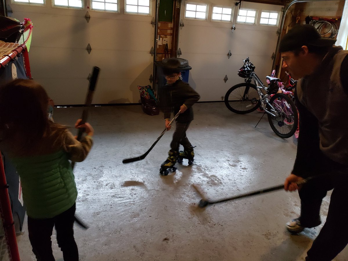 Danielle Ferrara tweet media