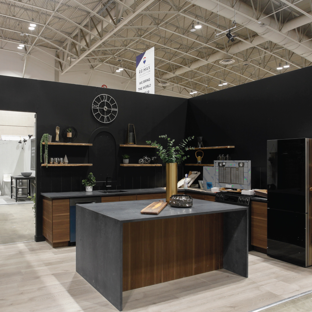 Home Show tweet media