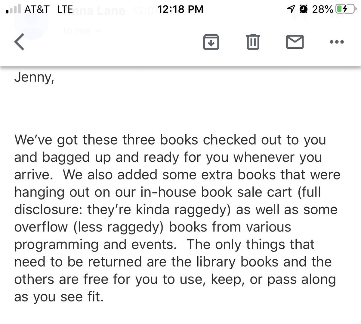 miss_fry3's tweet photo. We are stuck in Texas due to the #StayAtHomeOrder in kc. While #virtualteaching and planning fun lessons, I emailed the @Marshalltexas library for some help. They answered my call times 💯 offering me free books! 😭😭😭 my heart is so full! @HMSANTAFE #kindnessmatters #choosekind https://t.co/cIMxlriy39