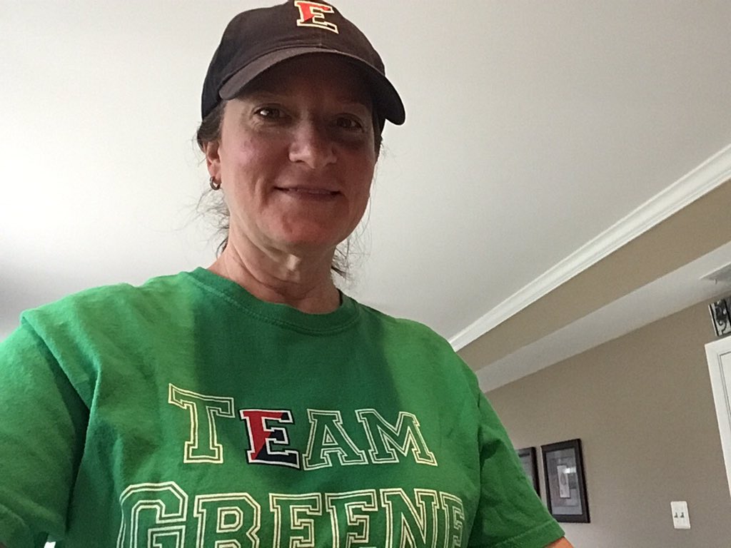 CBabullard's tweet photo. @CBGaymanES Mrs. B proudly wearing green today! https://t.co/hg9yS9rV6W