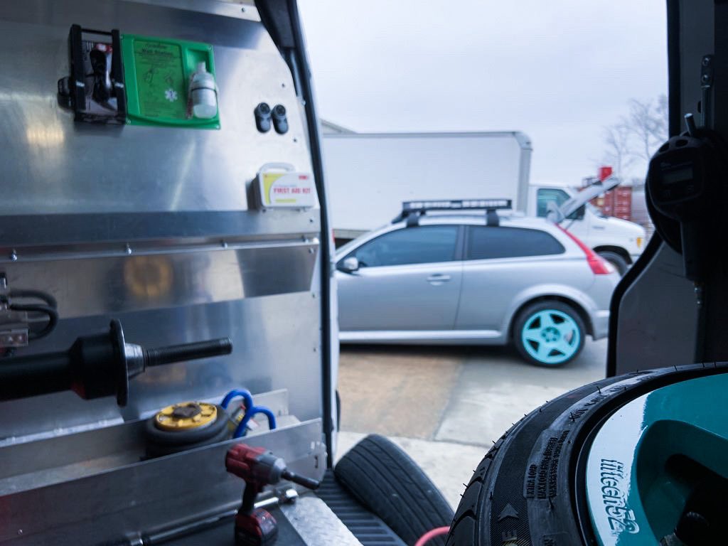 Zohr Mobile Tire Shop tweet media