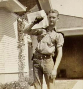 dang look at these absolute lewks Iceman use to wear in the 20s and 30s. 
