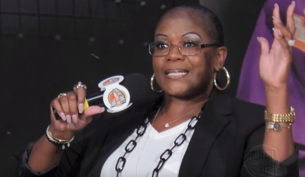 Happy Birthday to Basketball Hall of Famer, Sheryl Swoopes!  