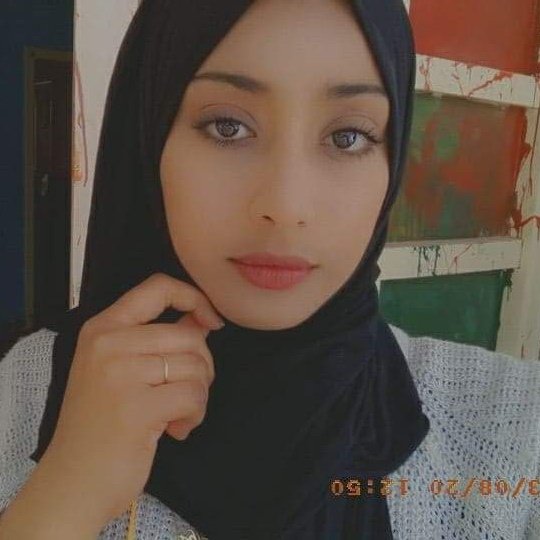 HybaHouch's tweet photo. #NewProfilePic https://t.co/ZqaeiQMYbo