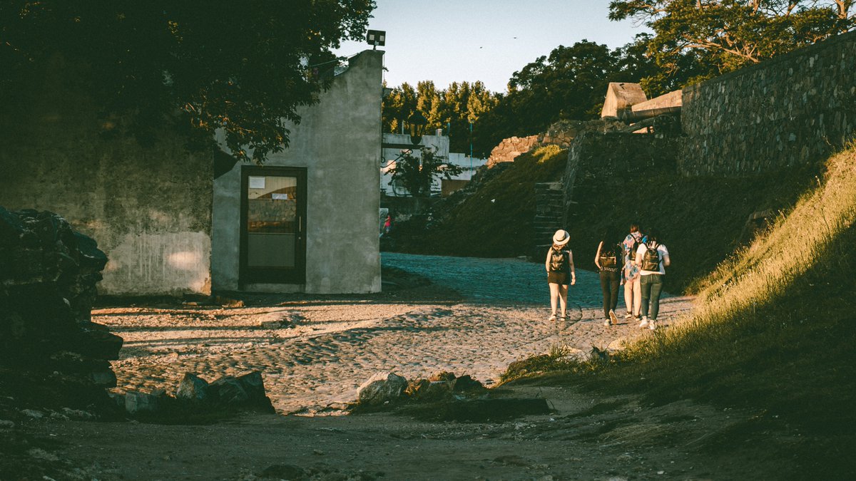Sweetweakness's tweet photo. #colonia #vintage https://t.co/reUXf0gVwo
