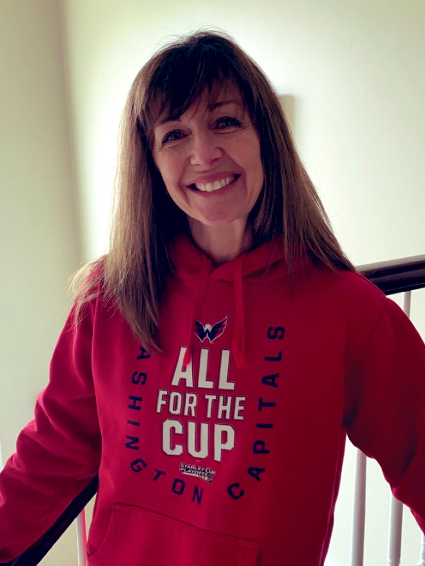 This is ONE of my favorite sports teams! ❤️<a href="/BSTElementary/">Belmont Station</a> #SpiritWeek