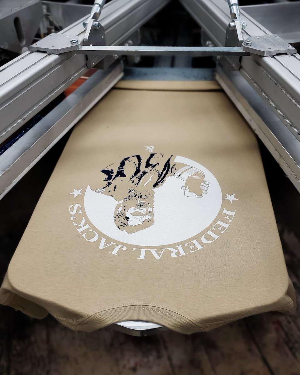 BlueDolphinTees's tweet photo. As easy as one, two, three! 👏🍻Swipe through to see the steps we took to create the perfect t-shirt for @FederalJacks. #YourPrintedTees #mainemadebeer #kennebunkportbrewingcompany #federaljacks #brewery #beer #mainebeer https://t.co/nRzHPgjoXL