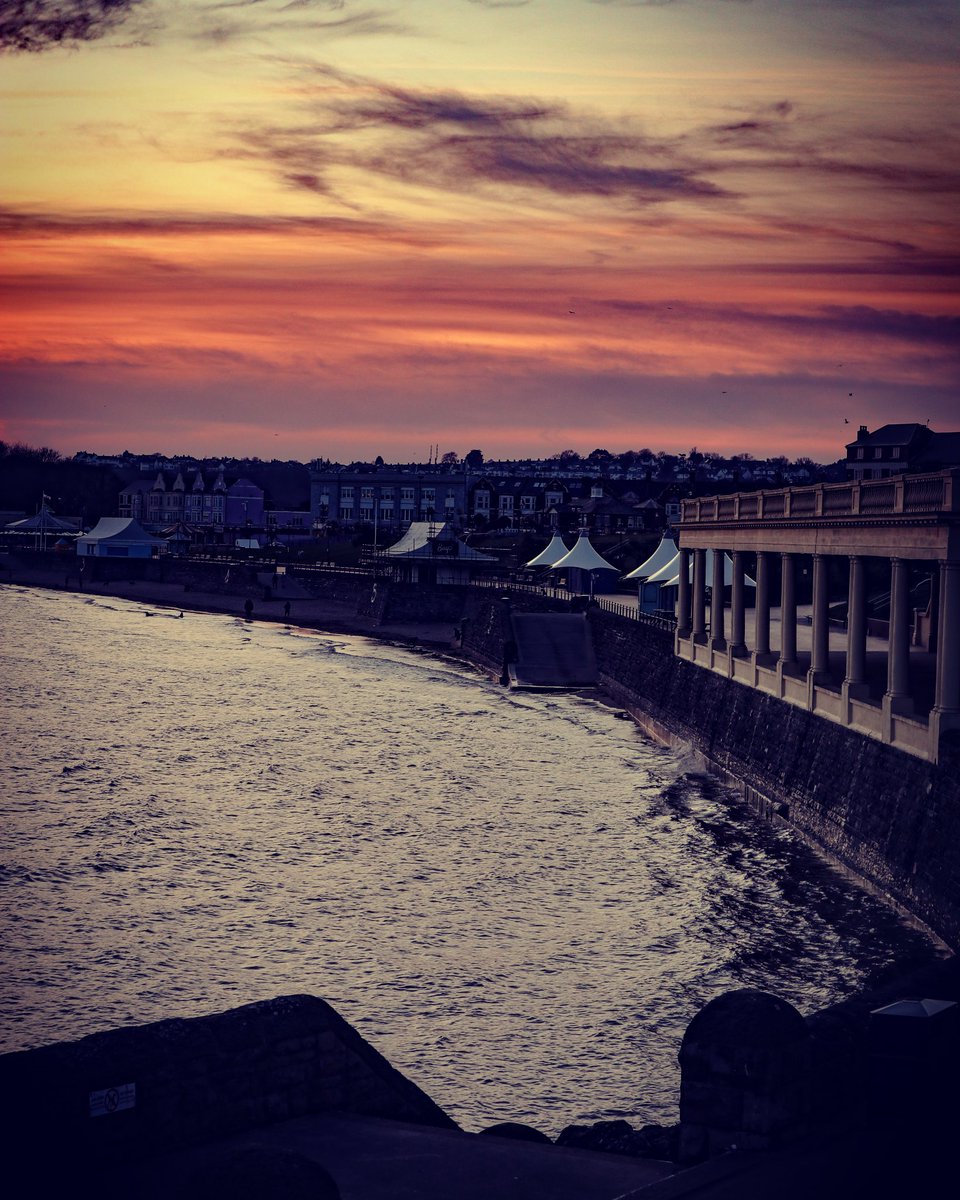 Dave Clemett (@clemett1) on Twitter photo Sunset at Barry island 🌴 <a href="/barry_beautiful/">Beautiful Barry</a> <a href="/Marcos_Cafe_/">Marcos Barry Island</a> <a href="/Barrybados/">#Barrybados</a> <a href="/barry_is_/">#BarryIs</a> <a href="/barry_beautiful/">Beautiful Barry</a> <a href="/ValeofGlamorgan/">Vale of Glamorgan</a> <a href="/ItsYourWales/">It's Your Wales</a> <a href="/CoffeeCoastal/">CoastalBarryIsland</a> <a href="/visitthevale/">Visit the Vale</a> <a href="/PhotographsVale/">Vale Photographs</a> @barry_photograp Sunset at Barry island 🌴 <a href="/barry_beautiful/">Beautiful Barry</a> <a href="/Marcos_Cafe_/">Marcos Barry Island</a> <a href="/Barrybados/">#Barrybados</a> <a href="/barry_is_/">#BarryIs</a> <a href="/barry_beautiful/">Beautiful Barry</a> <a href="/ValeofGlamorgan/">Vale of Glamorgan</a> <a href="/ItsYourWales/">It's Your Wales</a> <a href="/CoffeeCoastal/">CoastalBarryIsland</a> <a href="/visitthevale/">Visit the Vale</a> <a href="/PhotographsVale/">Vale Photographs</a> @barry_photograp