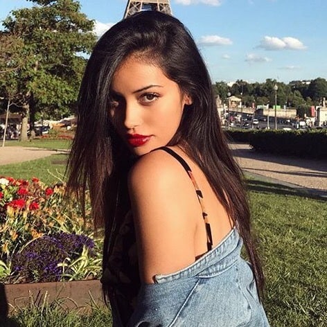 ⠀⠀⠀⠀⠀⠀⠀⠀¿𝐇𝐀𝐒 𝐕𝐈𝐒𝐓𝐎 𝐀 𝐄𝐒𝐓𝐀 𝐁𝐑𝐔𝐉𝐀?
⠀⠀⠀⠀⠀  ⠀⠀⠀⠀𓄼❀𝓙𝒖𝒍𝒊𝒆𝒕𝒕𝒆 𝓢𝒆𝒏𝒄𝒍𝒂𝒊𝒓𝒆  ﾉུ·͙

18 ᥲños ✧ Aρrᥱᥒdιz dᥱ mᥱdιbrᥙjᥲ ✧ ExSoᥙρᥣᥱ ✧ otρVιᥒᥴᥱᥒt 

⠀⠀⠀⠀⠀  ⠀⠀⠀⠀⠀⠀⠀⠀  ⠀⠀⠀↻ + ♡