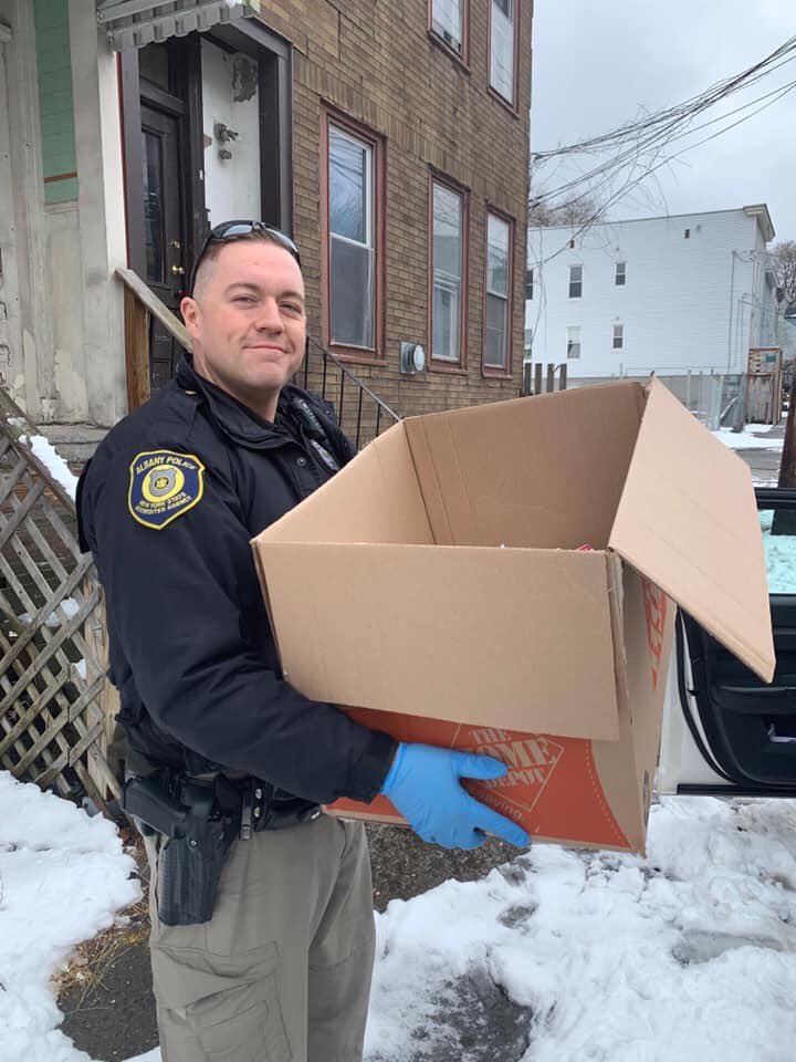 Albany Police tweet media