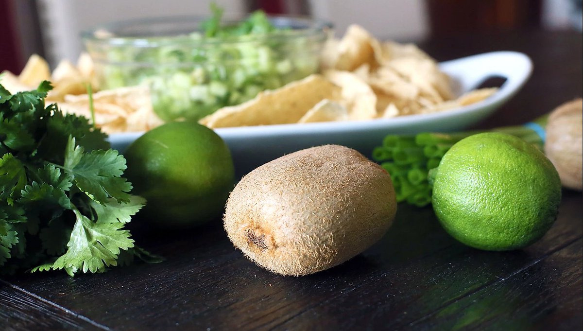 When flavors and descriptors match :D BIG BOLD and BEAUTIFUL. Mega Kiwi! #kiwi #megakiwi #big #bold #beautiful #flavor #fruit #healthy