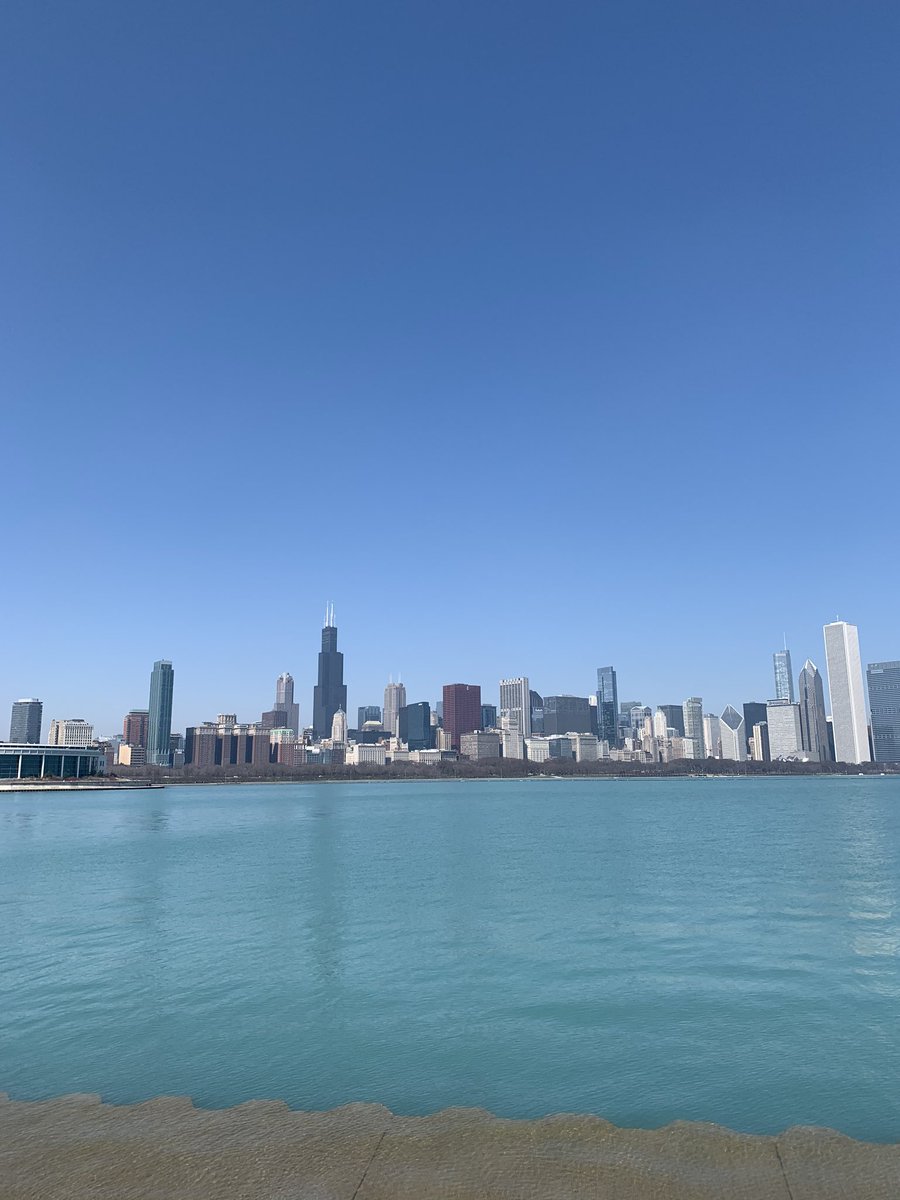 No COVID vibes in Chi Today ☀️☀️