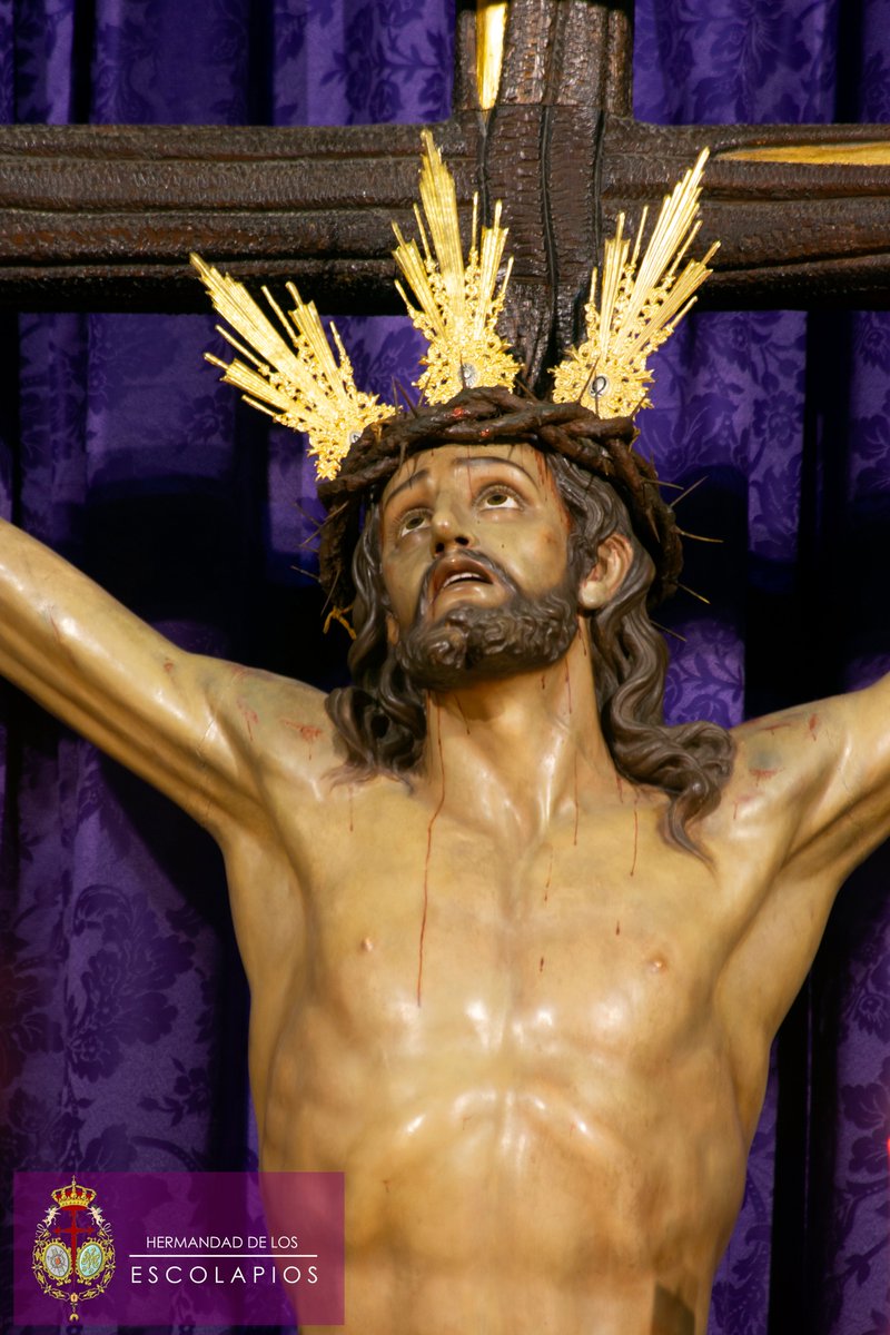 EFEMÉRIDE | Tal día como hoy, pero en el año 1944 se bendecía la Sagrada Imagen de nuestro Titular, el Stmo. Cristo de la Expiración, obra del granadino D. Domingo Sánchez Mesa. 

#76AñosDeExpiración