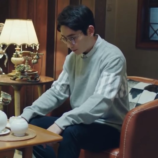 nothing new to see here it's just me appreciating this tinie cozy shen wei