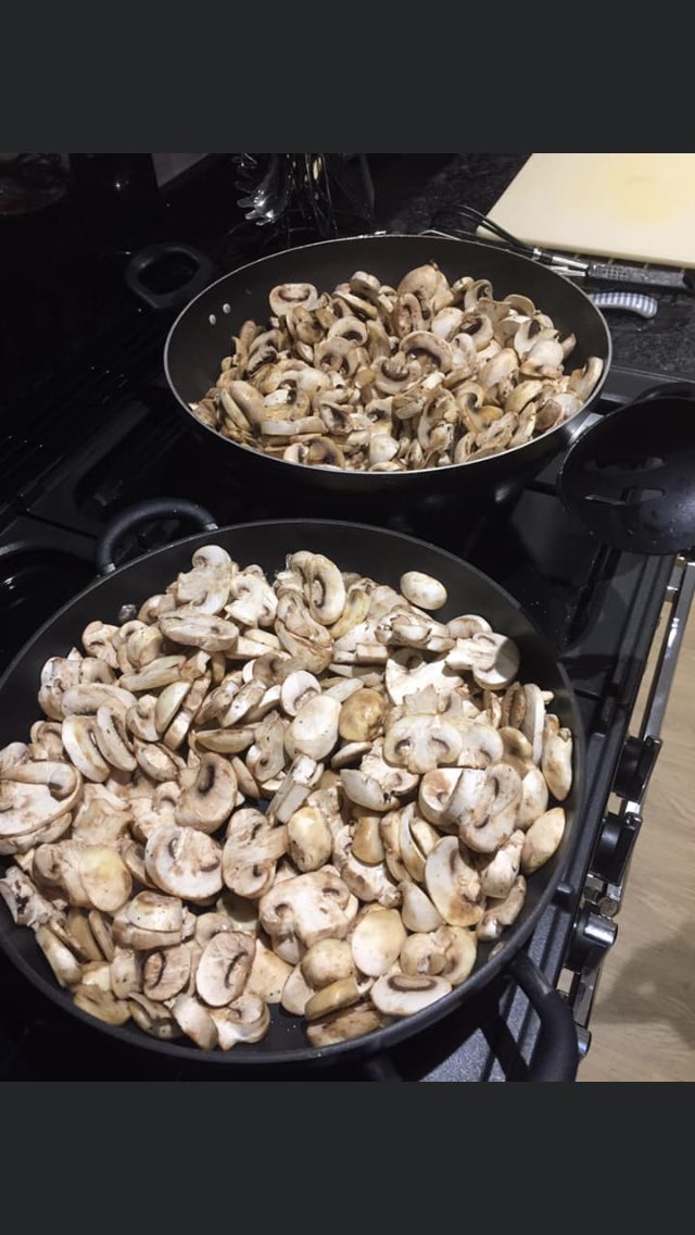 theunthankkitch's tweet photo. Day two of feeding the homeless.  25 mushroom omelettes going out tonight!  Never need to see an egg again!  Thanks again to the Unthank Kitchen for helping us feed the homeless in Norwich!  And thanks to Dick Lovett for helping with the cooking! @NozSoupMovement https://t.co/ZsmIUSrchO