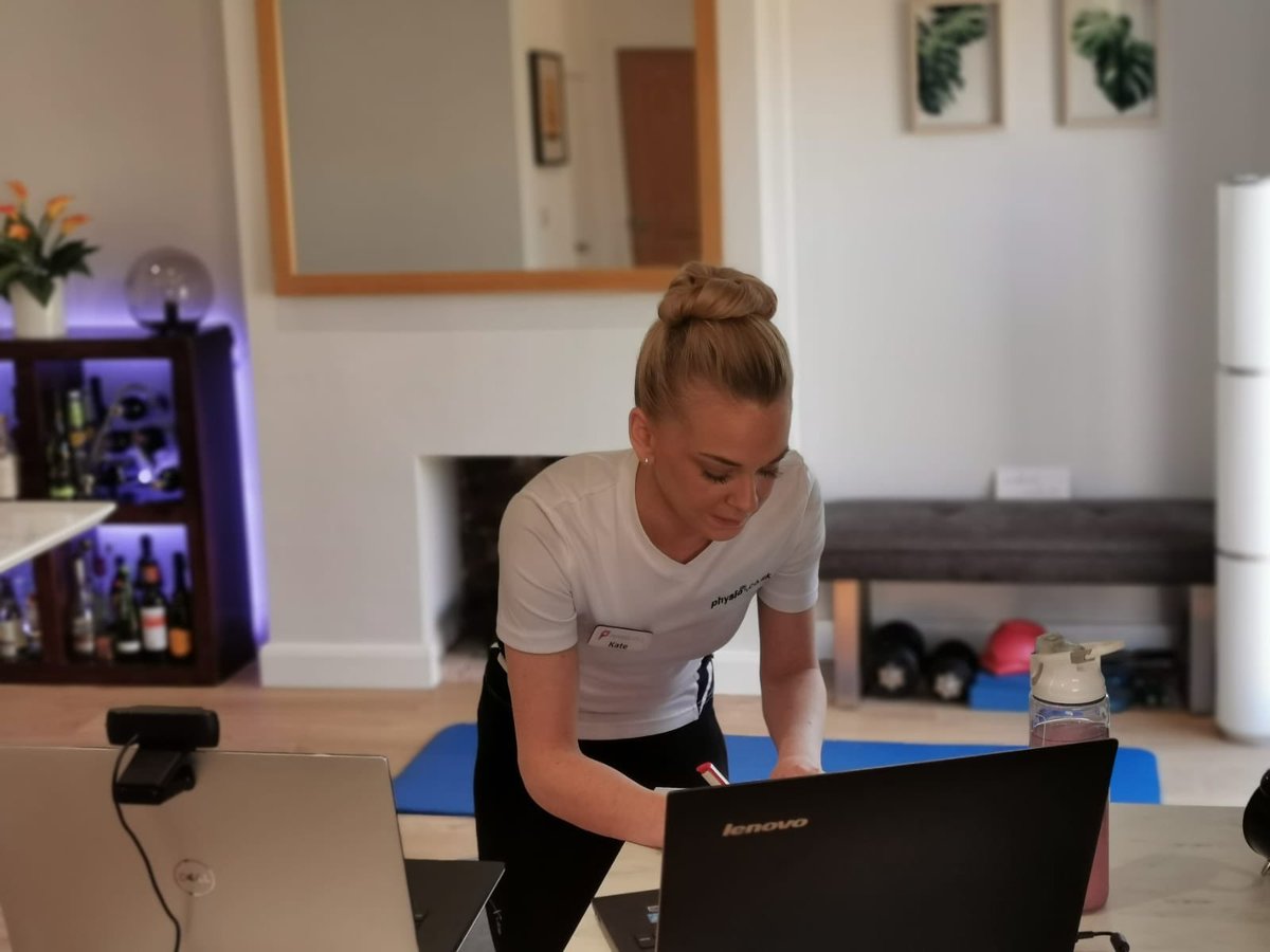 Kate Hindley tweet media