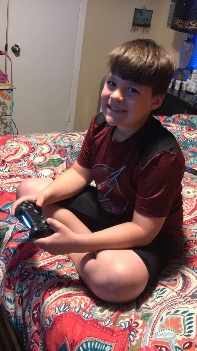 KaylaAWarren's tweet image. Master It Monday: One of Tate’s favorite hobbies is playing the PS4! #masteritmonday #wwway #WWEnergyBus @WestwoodElemen1 @WestwoodISD