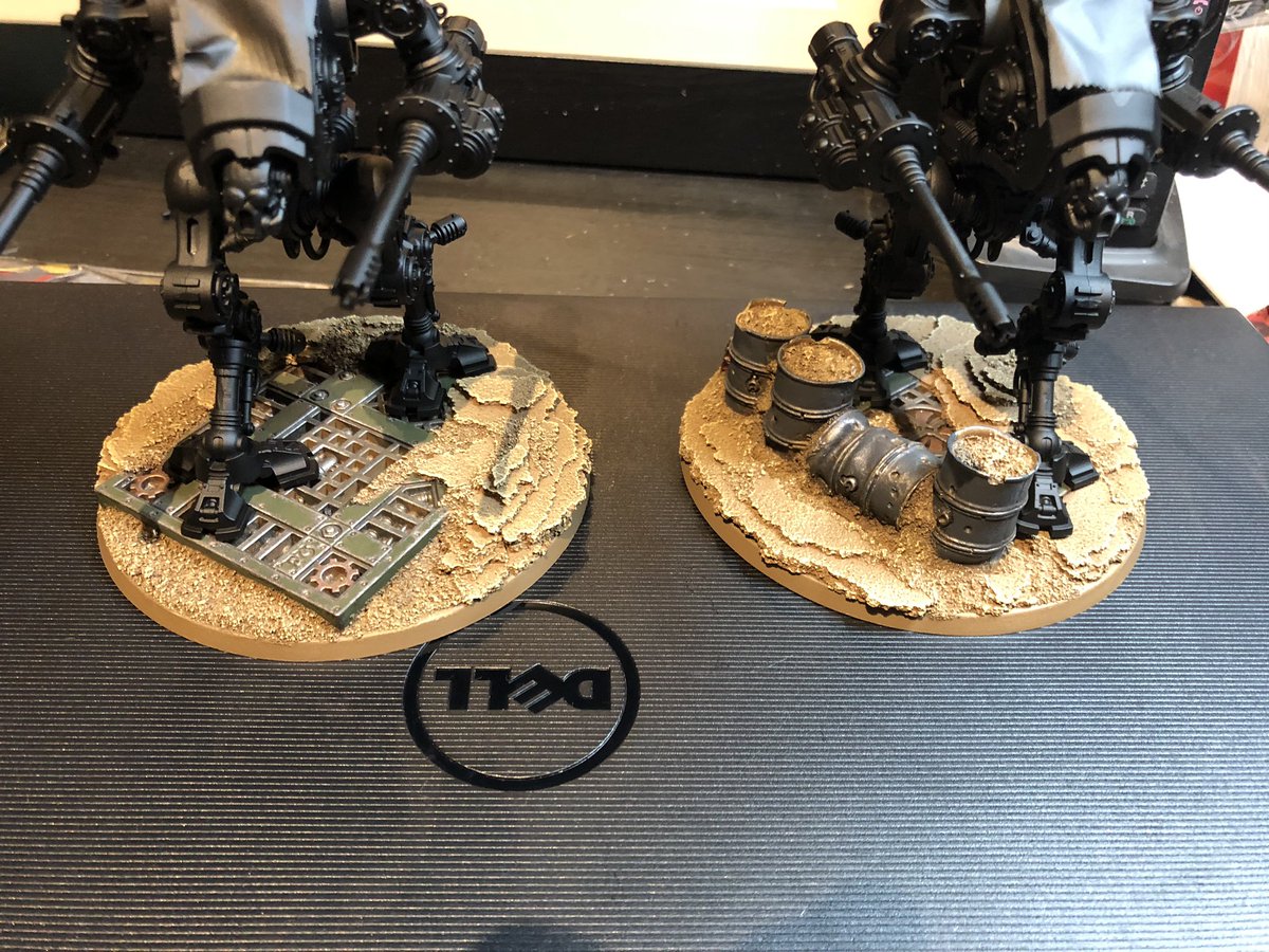 HeresyJunkie's tweet photo. Armigers WiP #itsallaboutthebase #warmongers #WarhammerCommunity https://t.co/VHc6lBGkRR