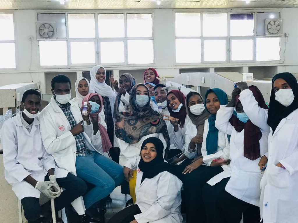 itslolyta's tweet photo. مبادرة طلاب كلية الصيدلة جامعة العلوم والتقانة
 
انا فخورة جداً جداً بجامعتي وكليتي ❤️❤️❤️❤️ وفخورة بكل الناس الساهمت في المبادرة دي 
❤️ 
ربنا يجعلها في ميزان حسناتكم كلكم 
♥️♥️♥️♥️♥️♥️
#سننجو_بوعينا_ان_الوقاية_خير_من_العلاج 
#طالما_لا_يوجد_علاج_فلنلتزم_بسبل_الوقاية♥️ https://t.co/NdsFhpM9O5