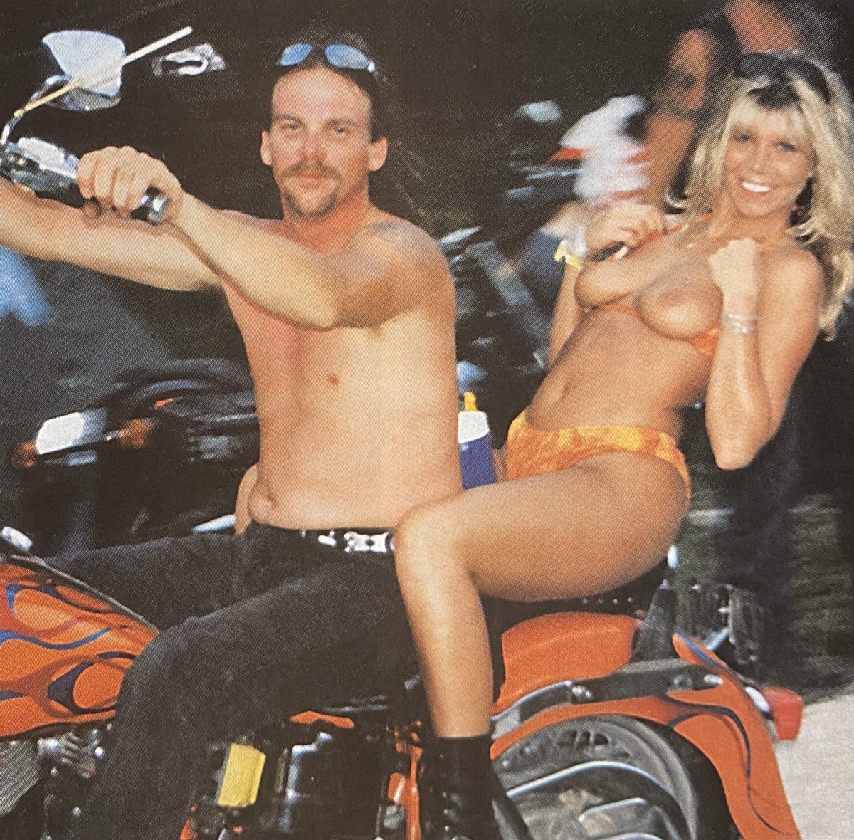 TheChopperLife's tweet photo. Looks like my kinda girl!
-
-
📸: @ natanic69 (on IG) from an issue of Biker Magazine https://t.co/5I8kGGJEnY