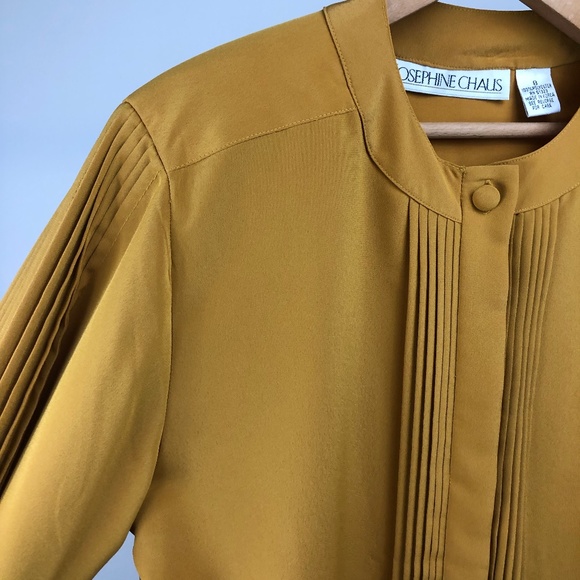 StyleEthos's tweet photo. So good I had to share! Check out all the items I'm loving on @Poshmarkapp from @AverageGal5 #poshmark #fashion #style #shopmycloset #vintage: https://t.co/pWCNdIGIhh https://t.co/83rf0WAu42