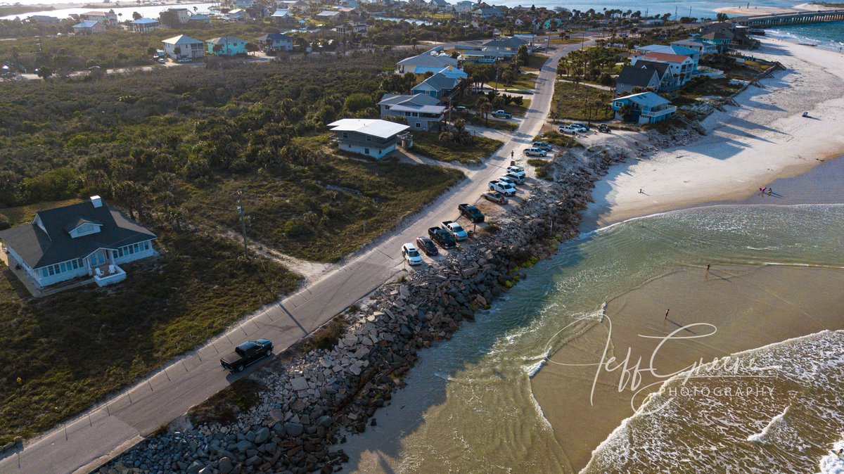 matanzasinlet's tweet photo. @SJCBeaches @SJCBeaches and @sjcso Please enforce the closure of the public beach parking lots in Summer Haven along Old A1A. https://t.co/uIlY7tVzkM