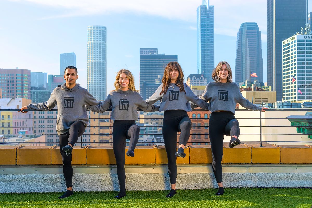BarMethodDTLA's tweet photo. DTLA Live Stream Classes starting tomorrow via Zoom! - https://t.co/vnXjqeH2EV https://t.co/wcuQbZyDxd