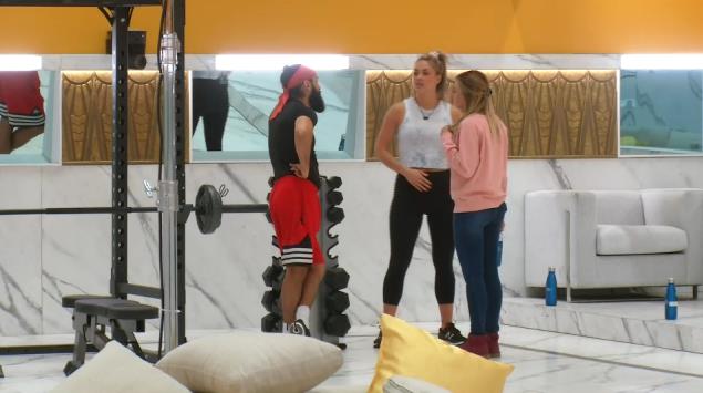 Michi_BBnStuff's tweet photo. Ri is telling Maddy &amp; Hira that Carol would like to have motivational speakers in the house: "Are you fucking kidding me? She wants them to turn off the feeds &amp; have motivational talks for all of us." Maddy: "I don't get it." Hira: "She's here for the wrong reasons." #bbcan8 https://t.co/Kh6vRW7RCq