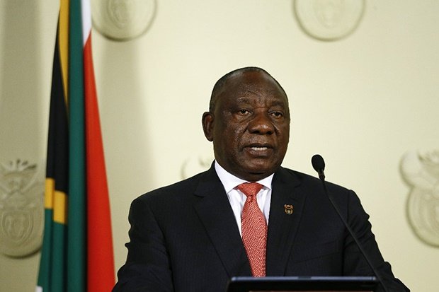 BREAKING | President Ramaphosa declares a national lockdown for 21 days from midnight 26 March

#shutdownsouthafrica #LockdownSA #ShutDownsa

ow.ly/zV4850yTmdO