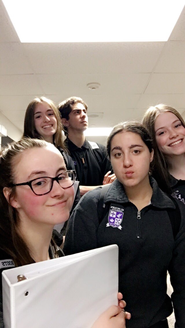 rxchel_17's tweet photo. #missyoumonday #PanthersUnite @SMCDSB_PET 💜💜 https://t.co/puCVRz1Mmt