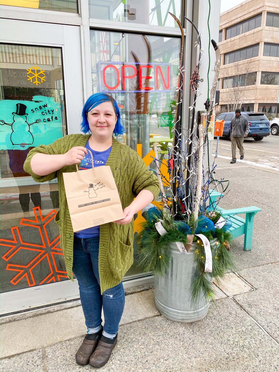 SnowCityCafe tweet media