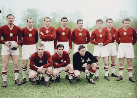 Hungary would go 31 games unbeaten & lose just 1 of the next 50 games. Unfortunately it would be the 1954 World Cup final. Over 6 years, they had a 91% win rate, 4 years and 1 month unbeaten, scored 269 goals averaging 5.38 per game whilst recording the highest ever Elo rating.