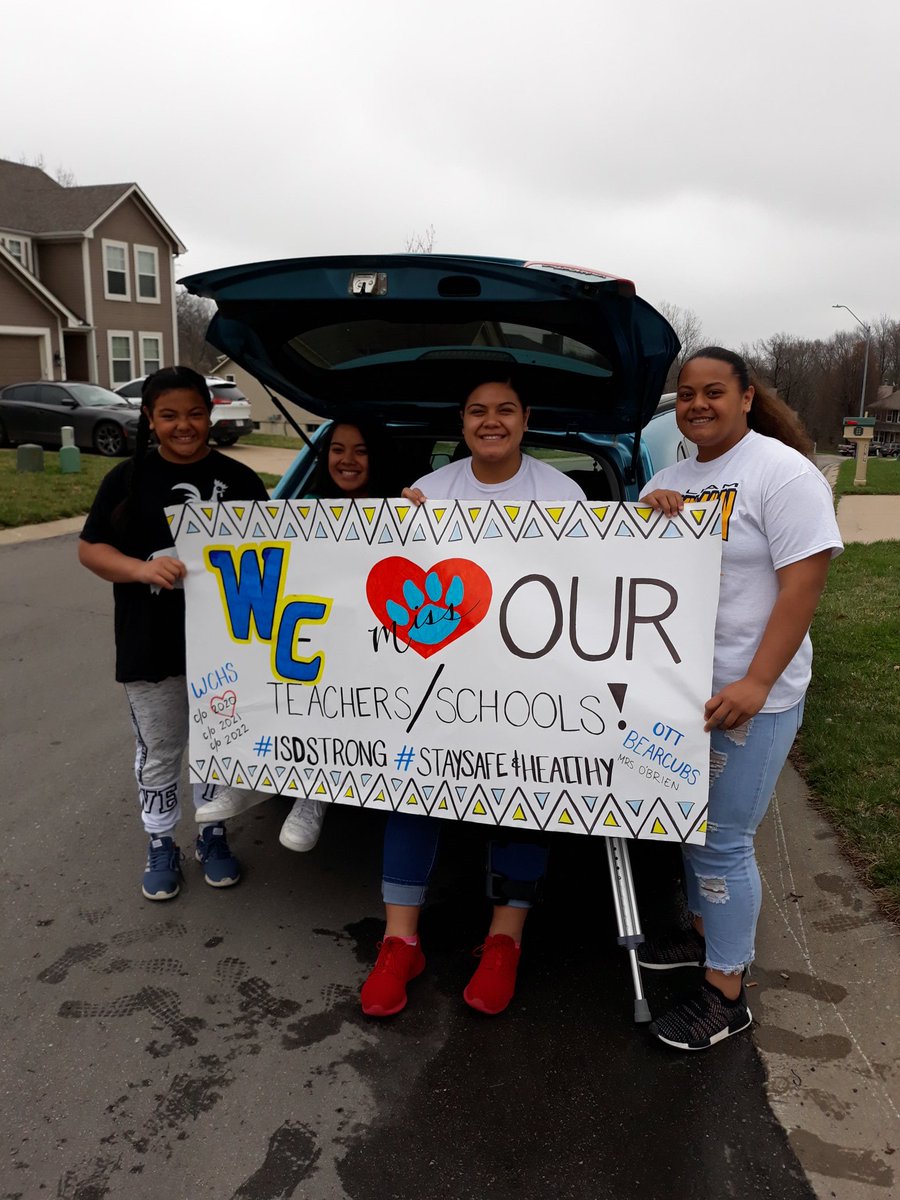 Excited to see <a href="/OttBearCubs/">Christian Ott Elementary</a> drive thru parade!!!! #isdstrong