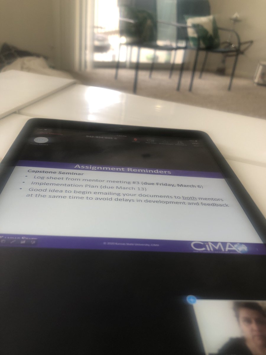 #خبرات٣ جامعة كانساس ستيت بدأنا اكمال الدروس المتعلقة بإنجاز مشروع التخرج عبر الفصول الافتراضية خلال الحجز المنزلي في الولايات المتحدة 

@S_Meemar <a href="/KhbratUSA/">#خبرات_أمريكا</a>