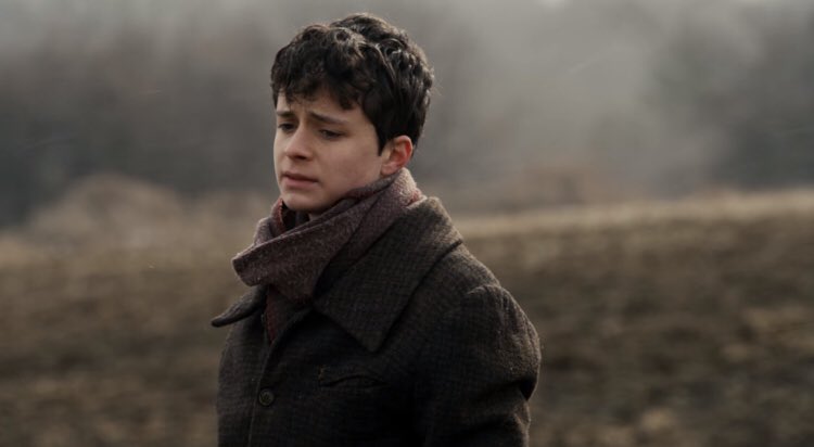 AvonleaGilbert's tweet photo. I was doing social distancing before it was cool. Be like me:

-Avoid’s peers at all costs 
-Live’s alone 
-Doesn’t hoard TP and groceries 
-Hang’s outdoors alone to release frustration 
#renewannewithane https://t.co/4JAm05d1hC
