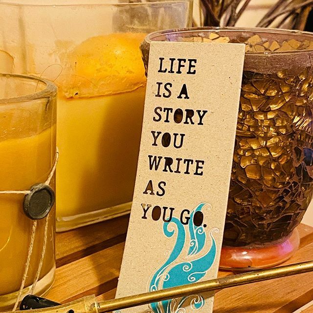 Each day, I think, what do I want to remember about today?  What feels important to remember about this moment?

When we read history books or watch movies dramatized for maximum grip over short attention spans, we rarely get a glimpse of everyday life d… ift.tt/3abZWWY