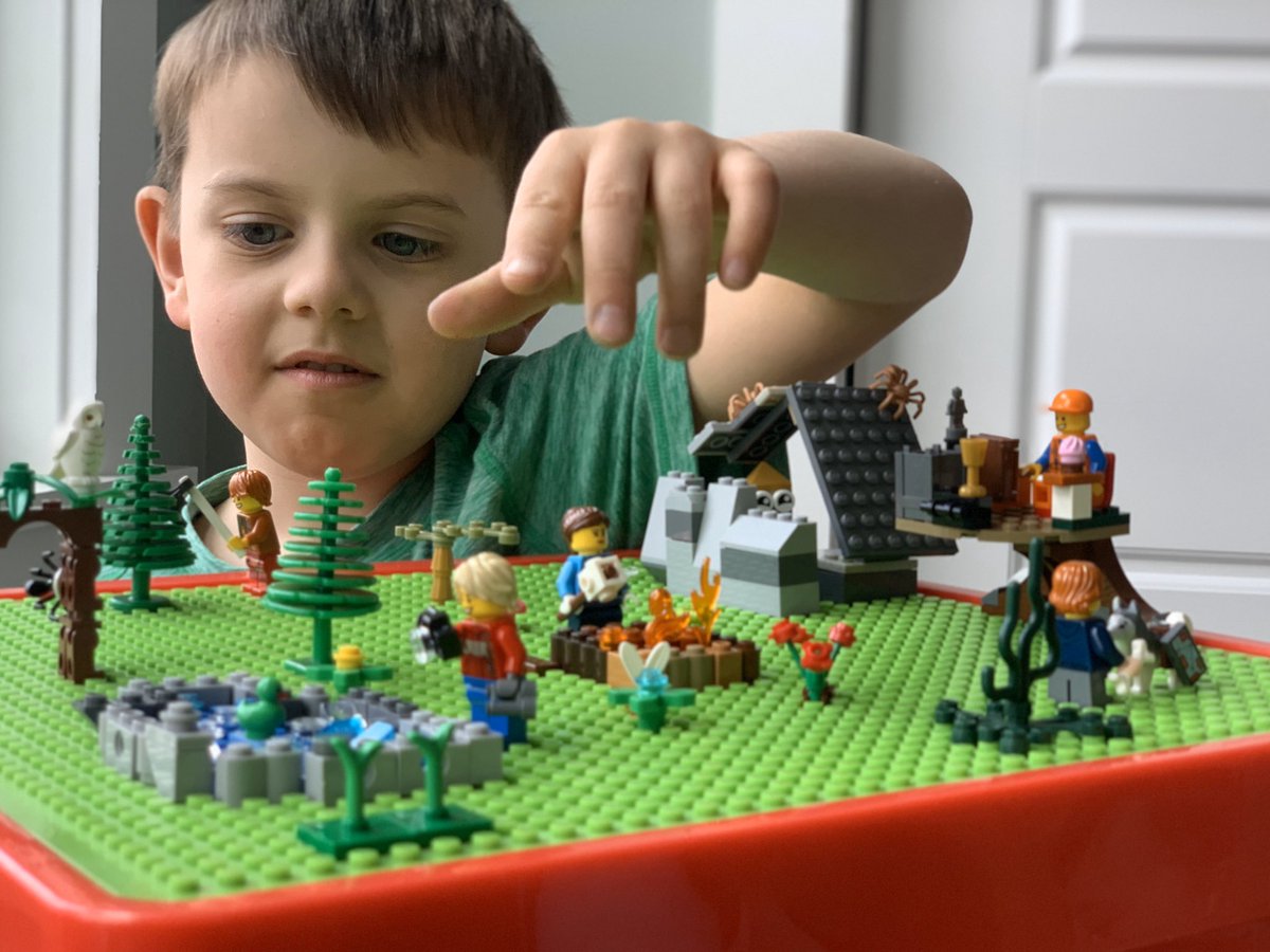 Sarah Janning tweet media