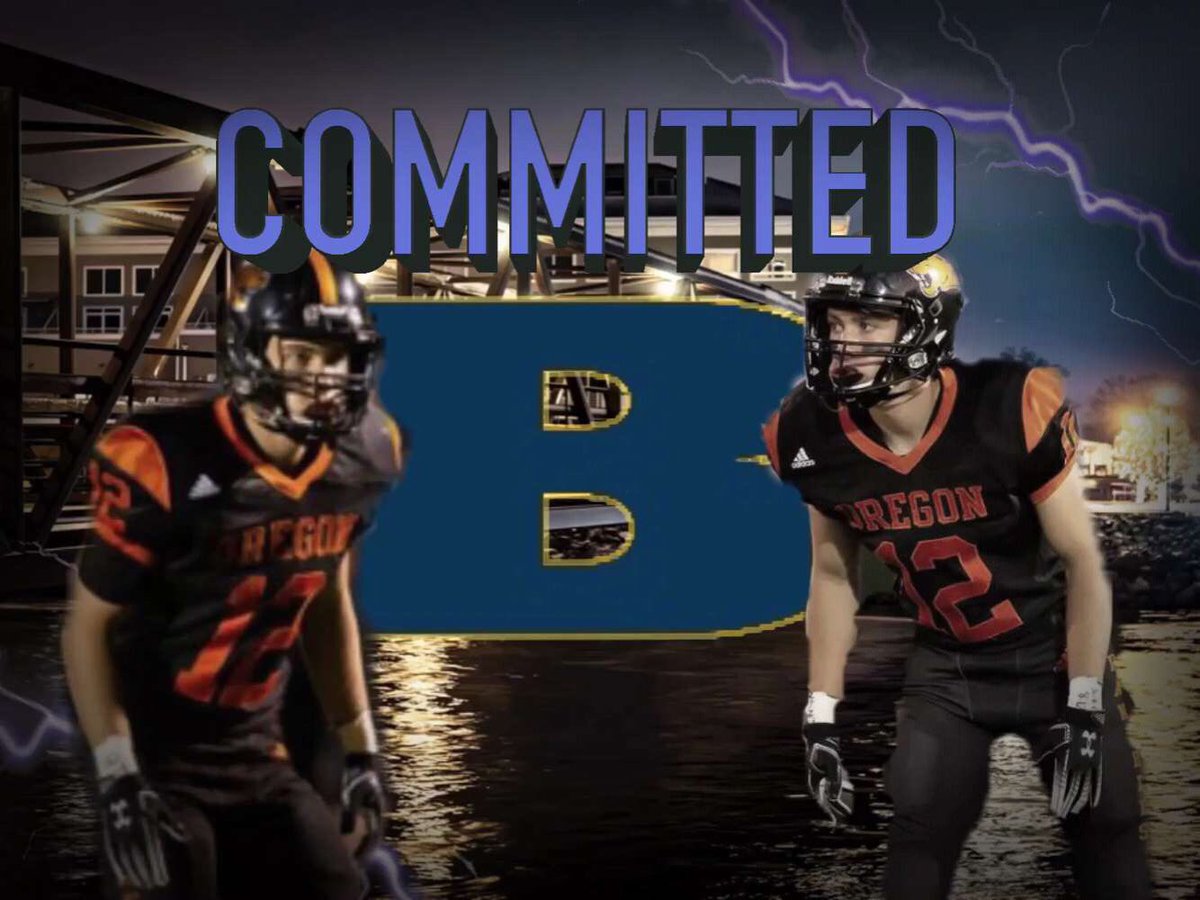 corey_moore12's tweet photo. @BeloitBucsFB https://t.co/s7sxFdaFzO