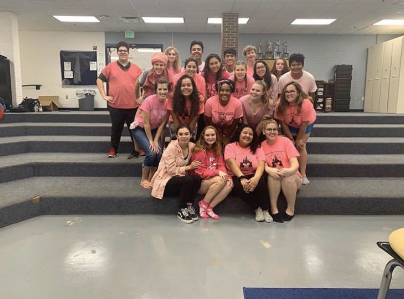 OHS Center Stage tweet media