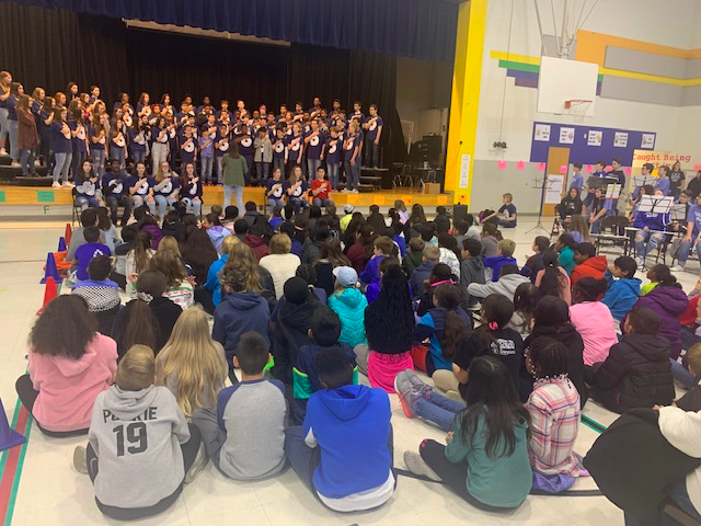 #throwbackmonday to when Cockrill Middle School performed for us! #wow #prideinside1920 #inittogether #cockrillfinearts <a href="/CockrillCowboys/">Cockrill Middle School</a>