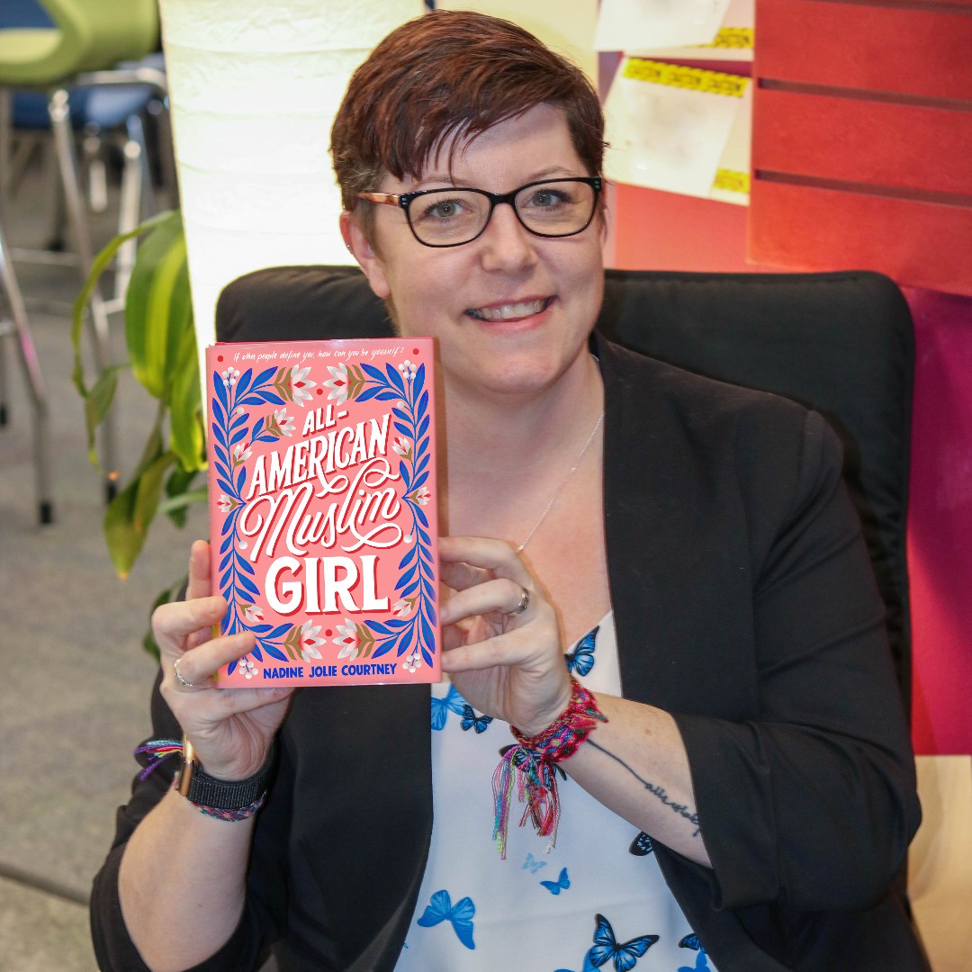 LangleySchools's tweet image. Katie’s Pitch: “Can a Muslim girl in America ever truly fit in? Read this book: I couldn’t put it down!” Read All American Muslim Girl by Nadine Jolie Courtney.
#SpringBreakReading