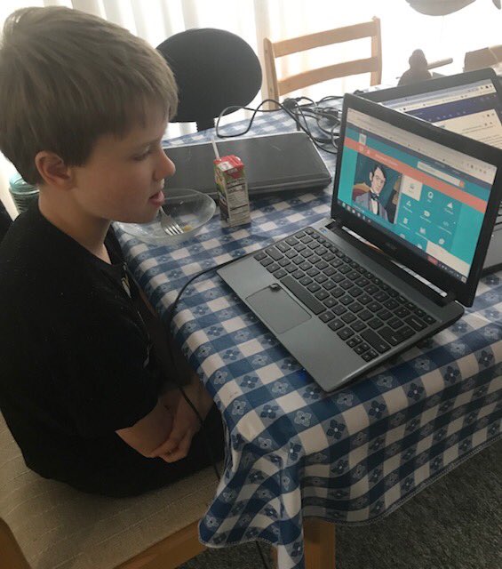 StEugenePrimos's tweet photo. A new school week and more photos of our students keeping up with their learning! Thanks, and keep sending! #SESvirtualschool https://t.co/3VWZW9C0Yu
