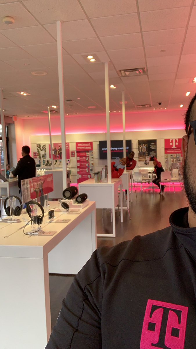 Glad to have such a great team.  Makes these days better just laughing n working !!! Hope everyone is good we still working 💪🏽💪🏽🙏🏽 #lovemycompany #SocialDistancing #BQLi #staystrong <a href="/lpetrone9/">Larry Petrone</a> <a href="/eallen007/">Ed Allen</a> <a href="/MiHi_BQLI/">Mike Hines</a> <a href="/kalmanz15/">Karina Torres</a> <a href="/omervasquez2/">Omer</a> <a href="/MarayaTMO/">Maraya Jones</a>