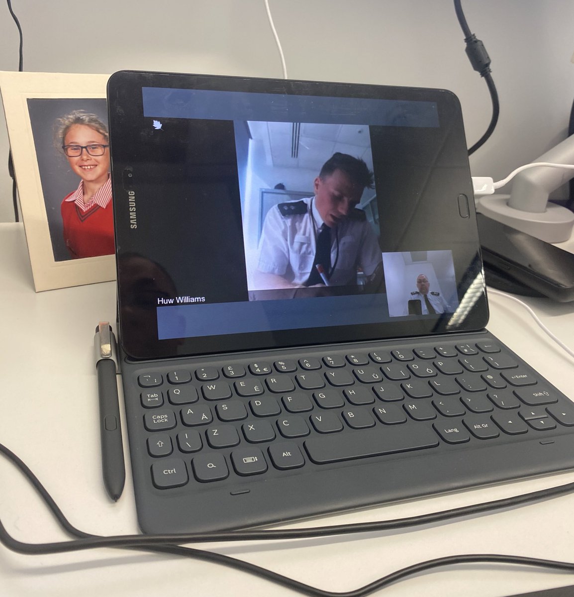 SoJP_InspCPT's tweet photo. Many of us are adjusting to some new working practices and that includes departmental meetings via video as we enforce social distancing at Police HQ and with some colleagues working from home. A big thanks to @SOJPdigital for giving us the tools to do this so effectively 🙏🏻😉 https://t.co/t6GAd6l8hi