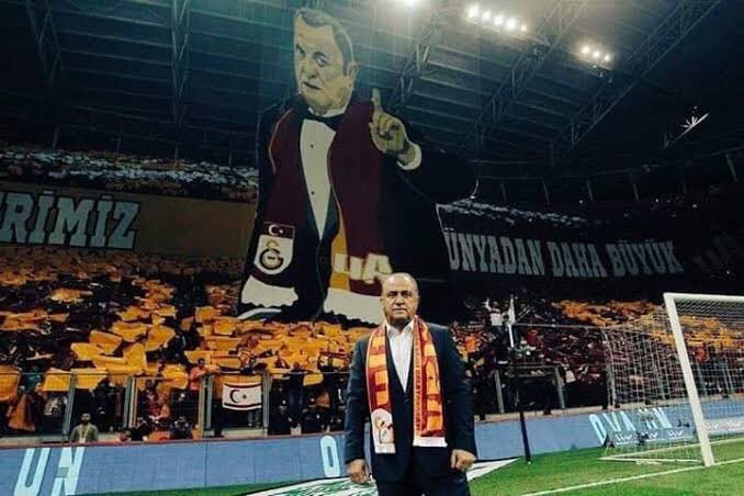uAUNINisantasi's tweet photo. Hayallerimiz dünyadan daha büyük hocam. Allah güç versin biz her zaman yanındayız. #ultrAslanUNI https://t.co/9JRt8qCkrQ