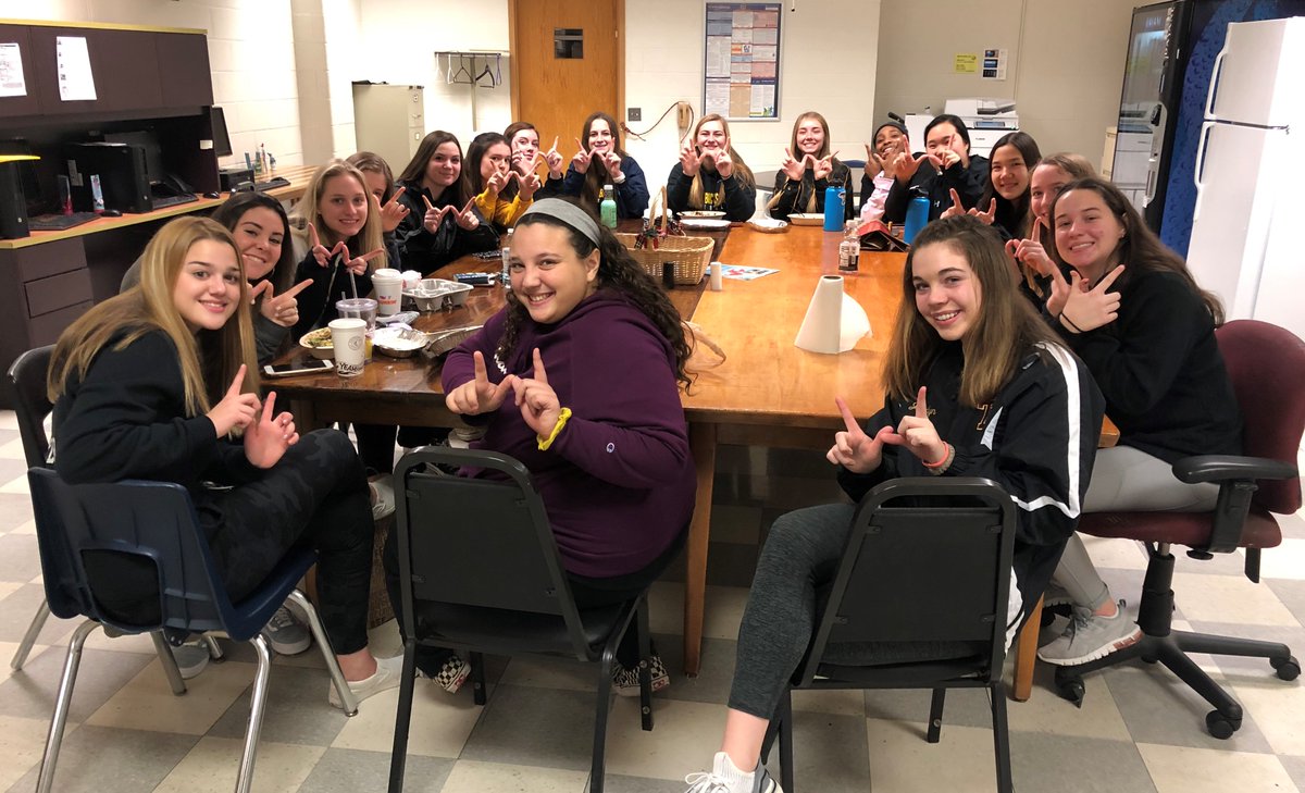 CB West Softball tweet media