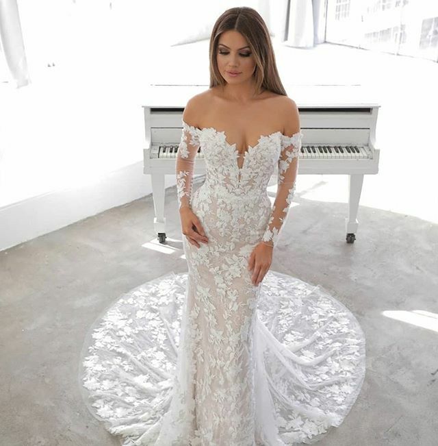 • N A R O Z A •
.
.
What an absolute babe!
.
.
This stunning gown will be arriving in September, we love her so much that we bought her in this colour and all ivory and in two sizes.
.
. 
Buying our new <a href="/enzoani/">Enzo Masutha</a> gowns was a different experience this … ift.tt/33GeJqd