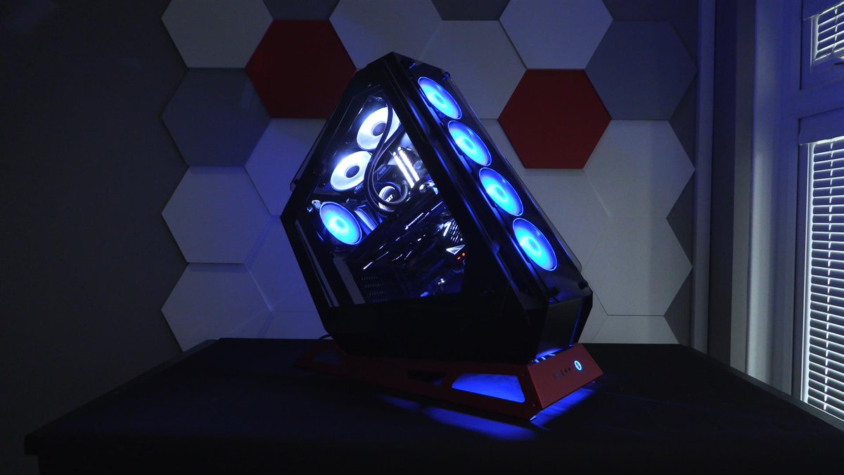 OC3D's tweet image. We've got a review for you today, and it's a Big Chungus. What are your thoughts on Kolink's latest PC enclosure?
#Kolink #BigChungus @OverclockersUK
overclock3d.net/reviews/cases_…