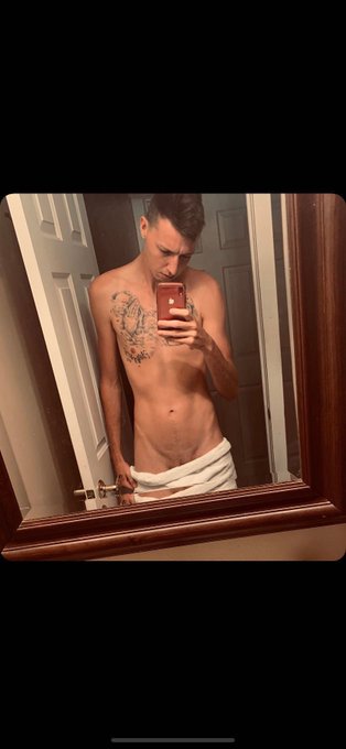 Everyone please share and retweet. Trying to make myself known and get myself out there for people and